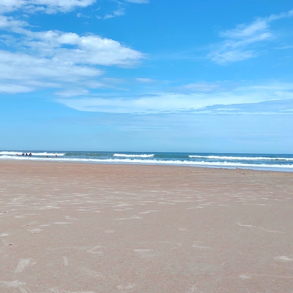 Meet your Posher, Samantha - Picture 5 of 7